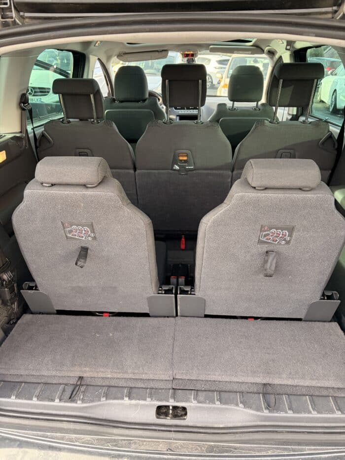 Peugeot 5008 - Image 13