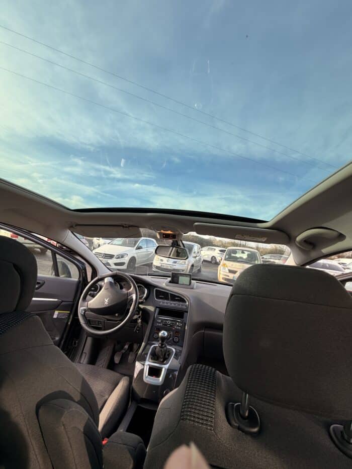 Peugeot 5008 - Image 15