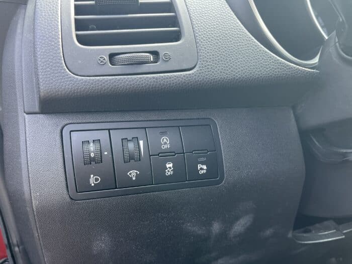 Kia Venga Active 1.4 90 ch ISG - Image 28