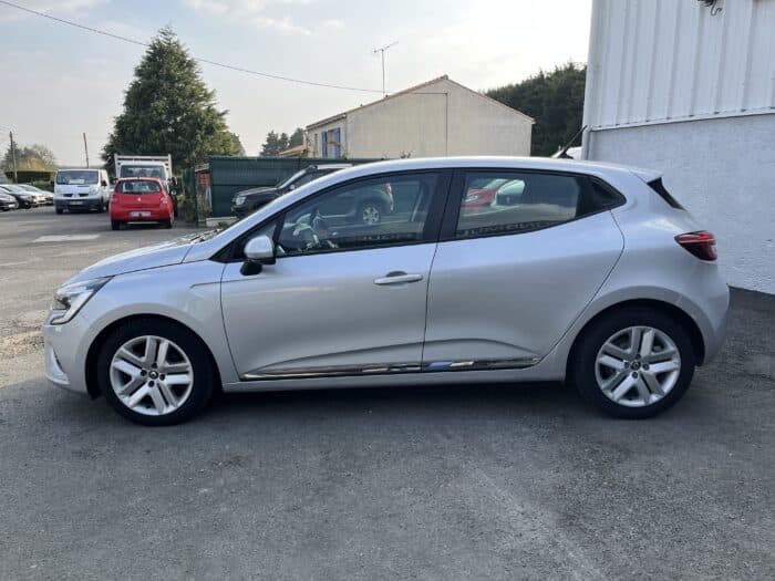 Renault Clio 5 Business Blue dCi 100 - 21N - Image 4