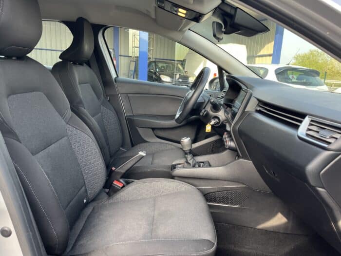 Renault Clio 5 Business Blue dCi 100 - 21N - Image 18