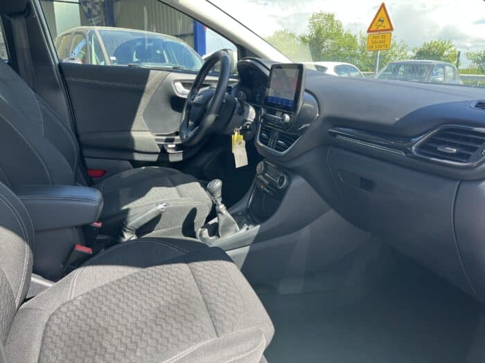 Ford Puma Titanium 1.0 EcoBoost 125 ch mHEV S&S BVM6 - Image 16