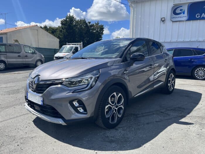 Renault Captur Techno E-Tech full hybrid 145 - Image 3