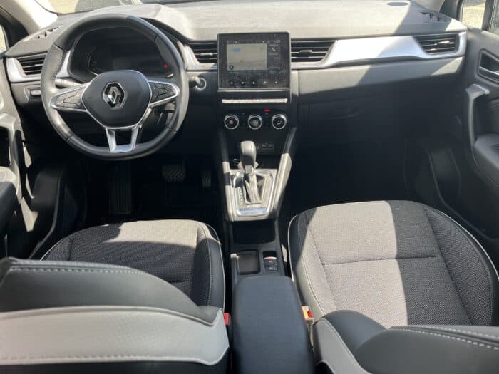 Renault Captur Techno E-Tech full hybrid 145 - Image 13