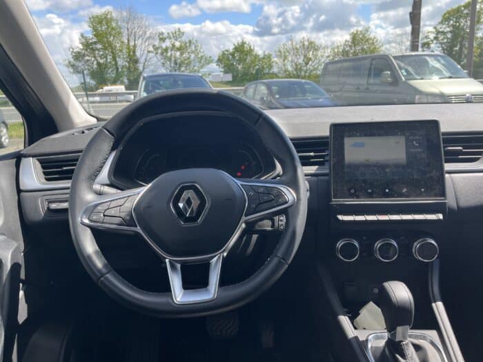 Renault Captur Techno E-Tech full hybrid 145 - Image 14