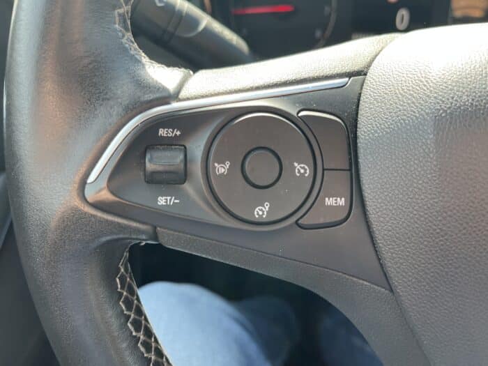 Opel Crossland Design 120 ans 1.2 Turbo 110 ch - Image 33