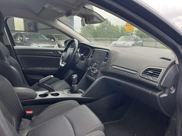 Renault RENAULT Megane 4* Mégane IV Blue dCi 115 Business - Image 17
