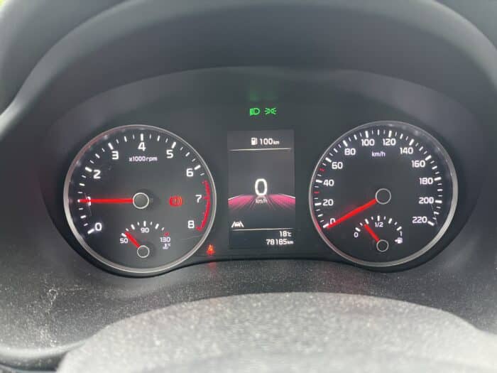 Kia Stonic 1.0 T-GDi 100 ch BVM6 Active Business - Image 20