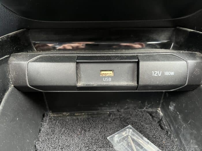 Kia Stonic 1.0 T-GDi 100 ch BVM6 Active Business - Image 32