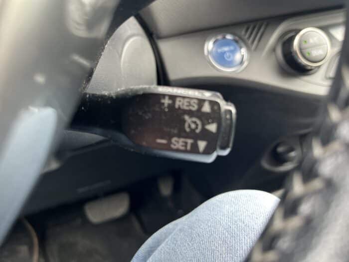 Toyota Yaris 1.5 Hybrid Dynamic - Image 34