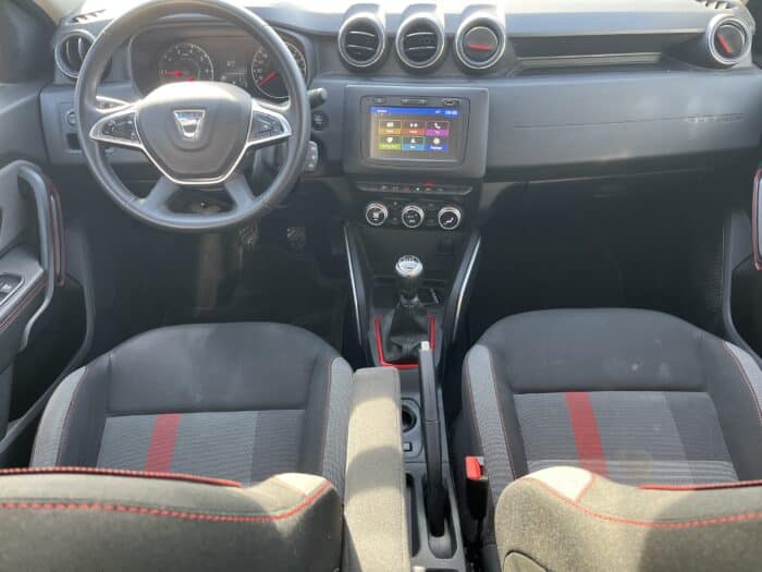 Dacia Duster SL Techroad Blue dCi 115 4x2 - Image 13