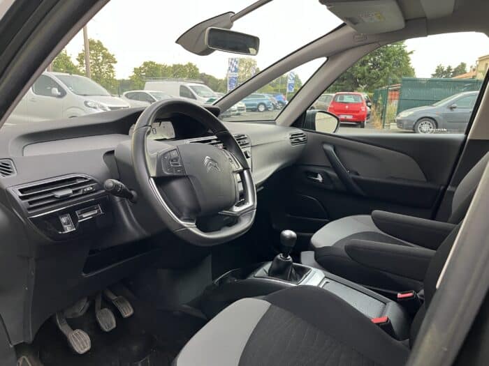 Citroen C4 Picasso Confort e-HDi 115 - Image 9