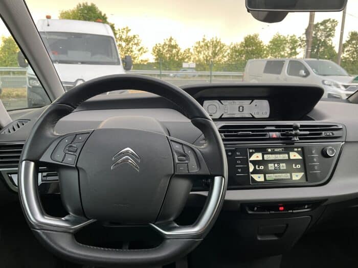 Citroen C4 Picasso Confort e-HDi 115 - Image 14