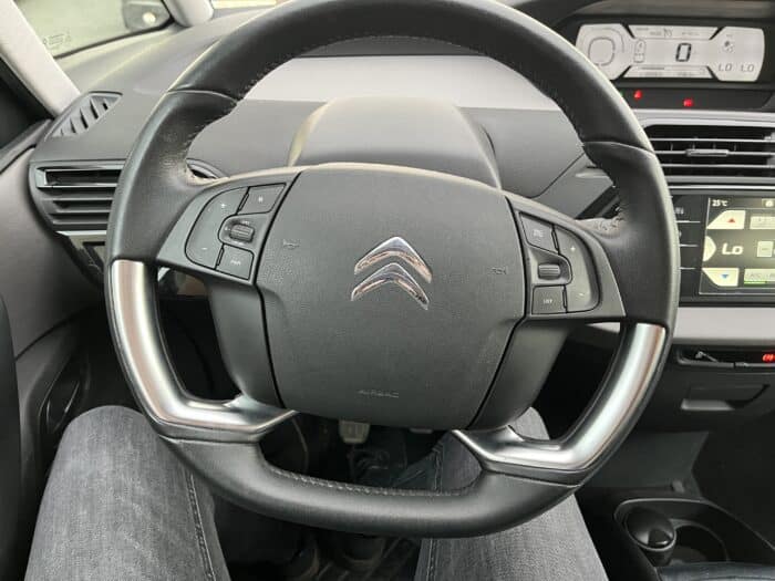 Citroen C4 Picasso Confort e-HDi 115 - Image 19