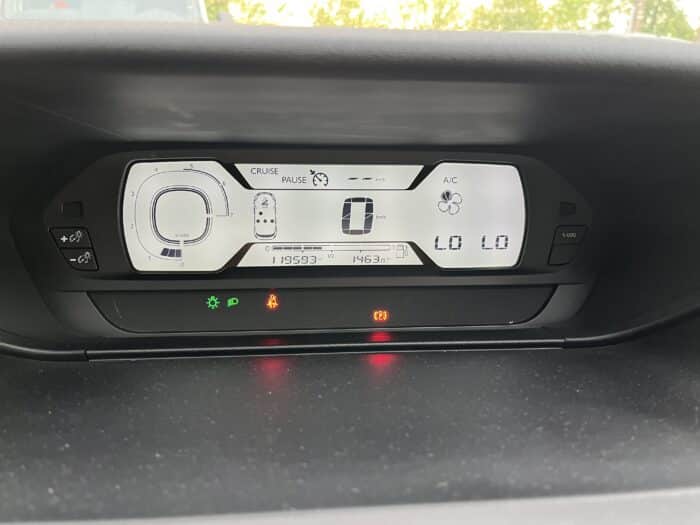 Citroen C4 Picasso Confort e-HDi 115 - Image 20