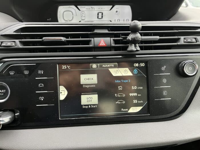 Citroen C4 Picasso Confort e-HDi 115 - Image 22