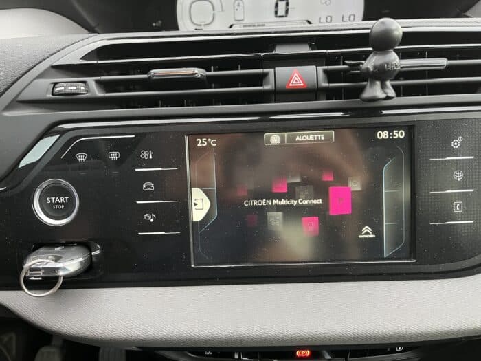 Citroen C4 Picasso Confort e-HDi 115 - Image 25