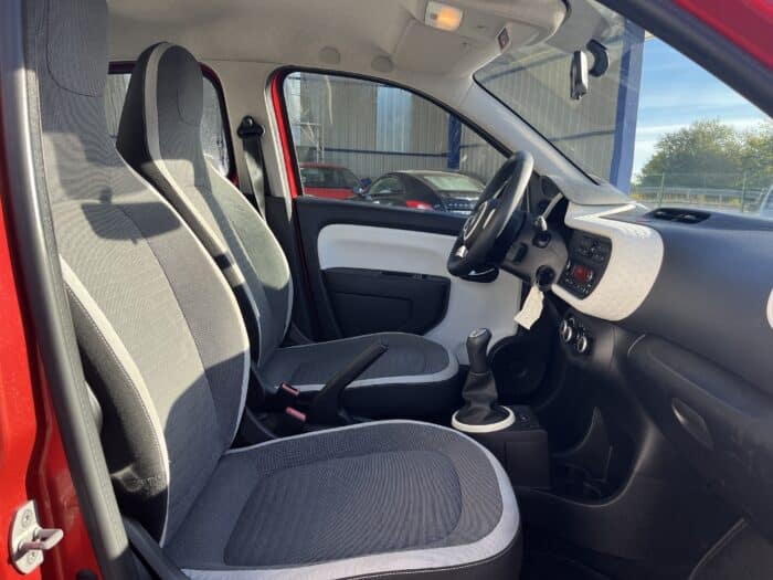 Renault Twingo 3 1.0 SCe 70 Zen EDC - Image 18