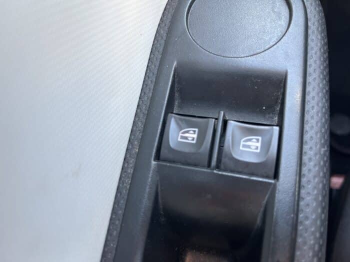 Renault Twingo 3 1.0 SCe 70 Zen EDC - Image 31
