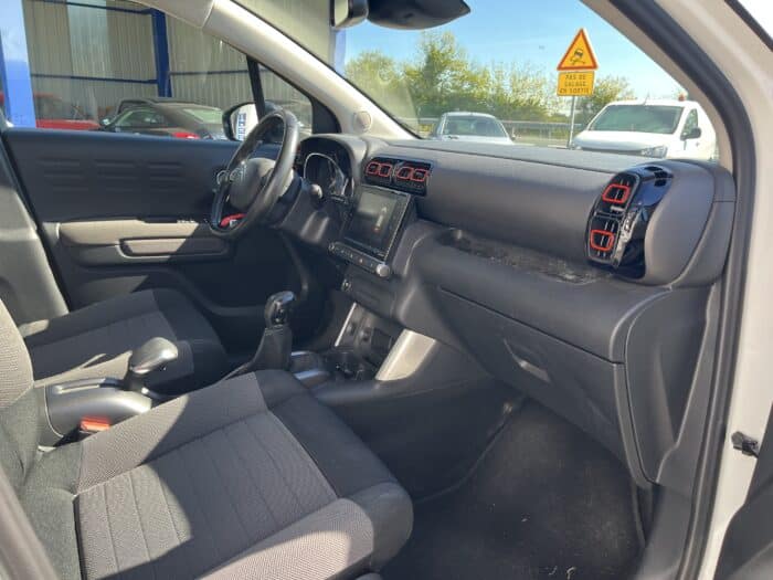 Citroen CITROEN C3 Aircross* PureTech 110 S&S BVM5 Shine - Image 19