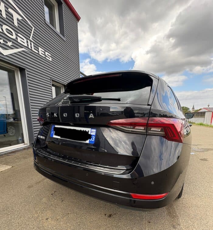 Skoda OCTAVIA COMBI 2.0 TDI 150CH DSG7 STYLE - Image 4