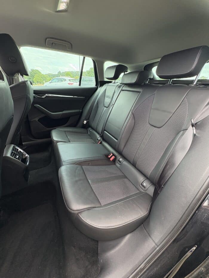 Skoda OCTAVIA COMBI 2.0 TDI 150CH DSG7 STYLE - Image 14