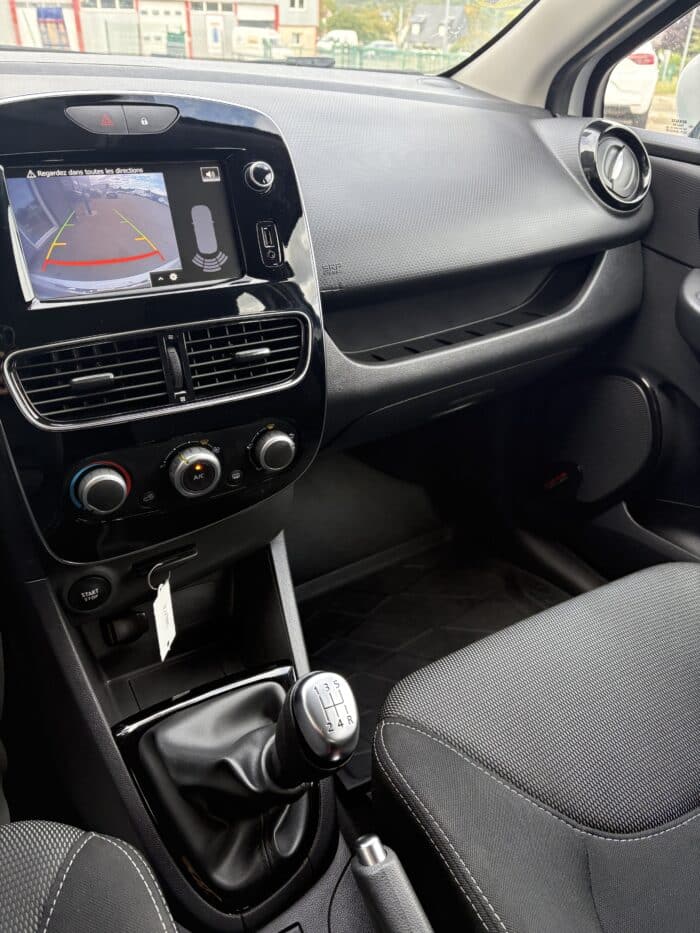 Renault CLIO IV 1.5 DCI 75 CH BUSINESS - Image 4