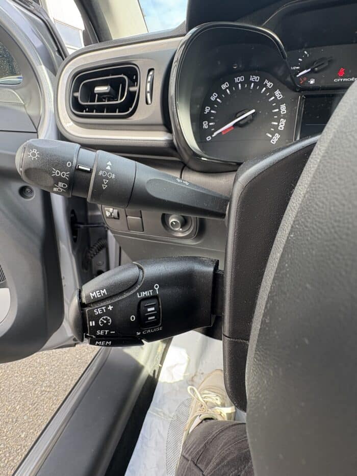 Citroen C3 1.5 BHDI 100CH FEEL - Image 8