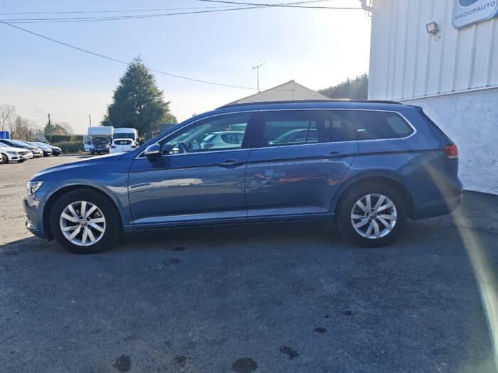 Volkswagen PASSAT VIII SW 2.0 TDI 150 BlueMotionTechnology DSG7 Confortline - 5P - Image 4