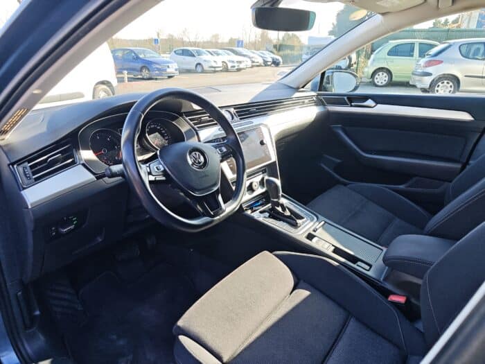 Volkswagen PASSAT VIII SW 2.0 TDI 150 BlueMotionTechnology DSG7 Confortline - 5P - Image 9