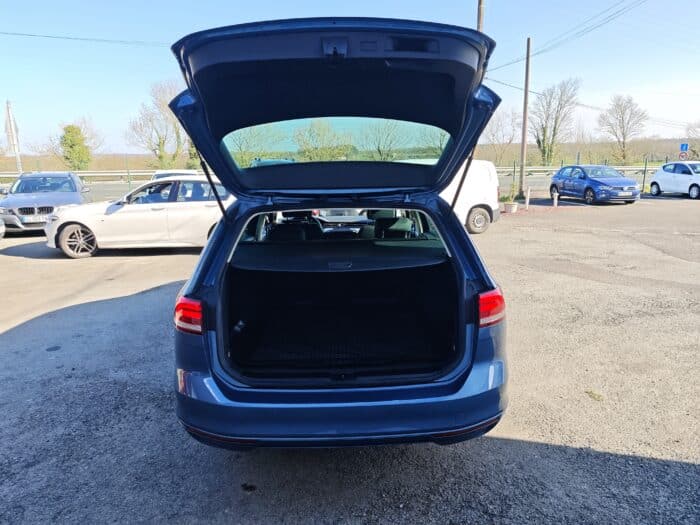 Volkswagen PASSAT VIII SW 2.0 TDI 150 BlueMotionTechnology DSG7 Confortline - 5P - Image 20
