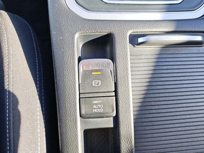 Volkswagen PASSAT VIII SW 2.0 TDI 150 BlueMotionTechnology DSG7 Confortline - 5P - Image 26