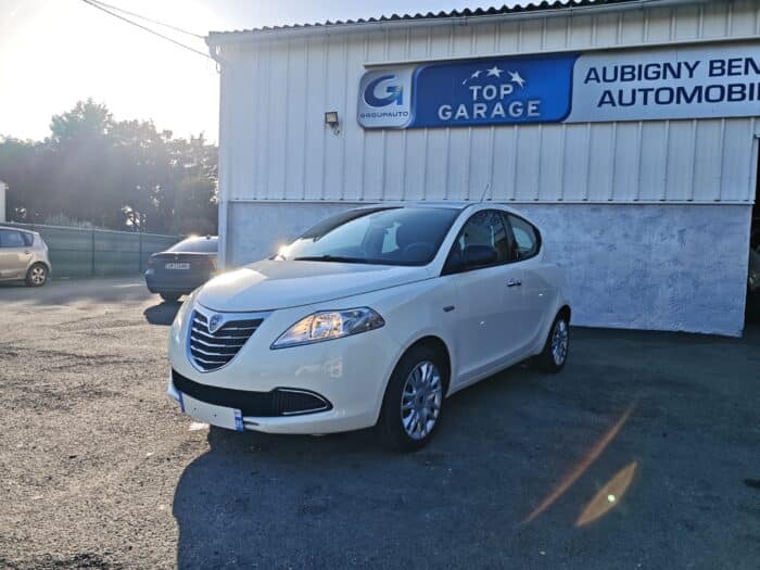 Lancia Ypsilon 5 portes 1.2 8v Gold Stop&Start 5p - Image 3