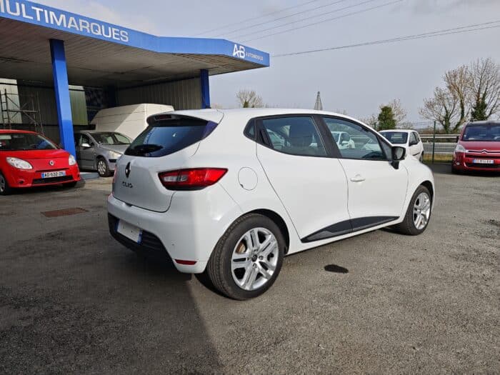 Renault Clio 4 dCi 90 E6C Business - Image 7