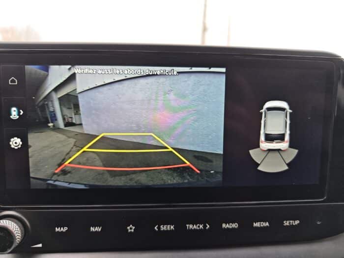 Hyundai III 1.0 T-GDI Mild Hybrid S&S 100 ch creative - Image 28