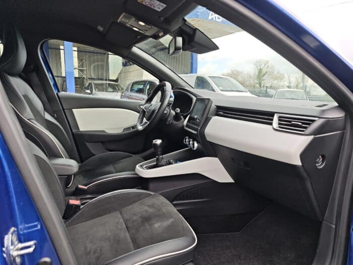 Renault Clio V 5 Portes 1.0 TCe S&S 90 cv BVM6 techno - Image 17