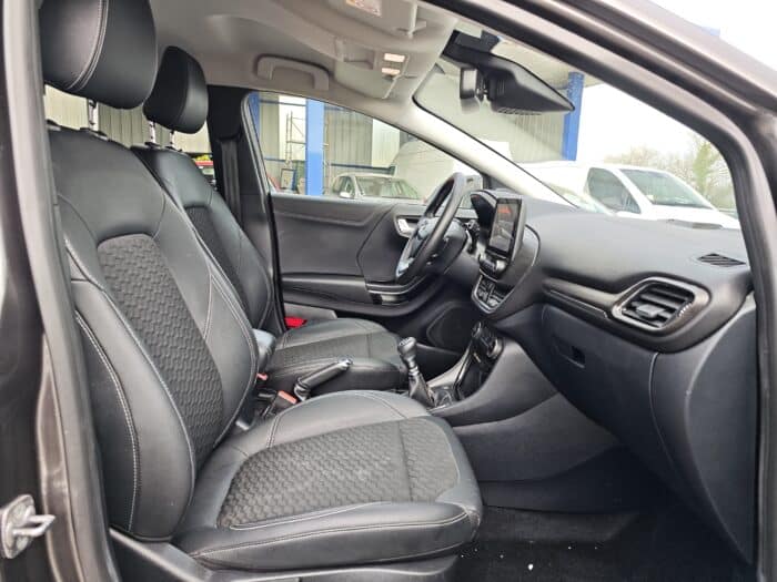 Ford Puma 1.0 EcoBoost 125 ch mHEV S&S BVM6 Titanium X - Image 18