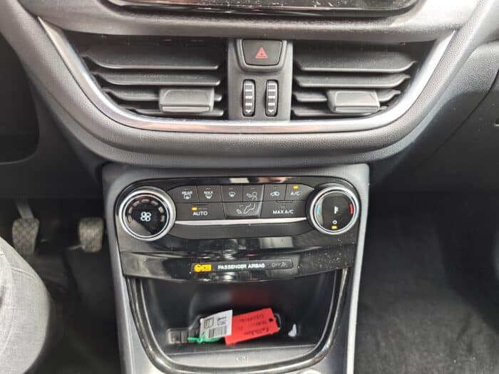 Ford Puma 1.0 EcoBoost 125 ch mHEV S&S BVM6 Titanium X - Image 28