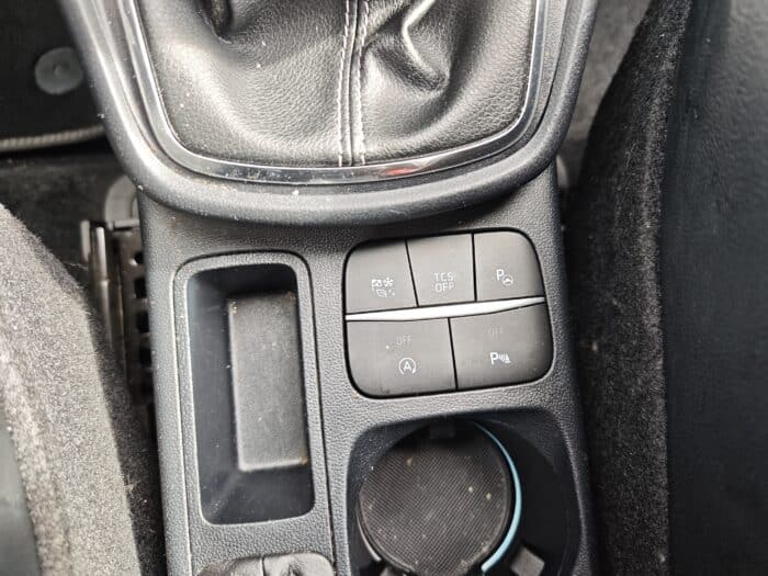 Ford Puma 1.0 EcoBoost 125 ch mHEV S&S BVM6 Titanium X - Image 29