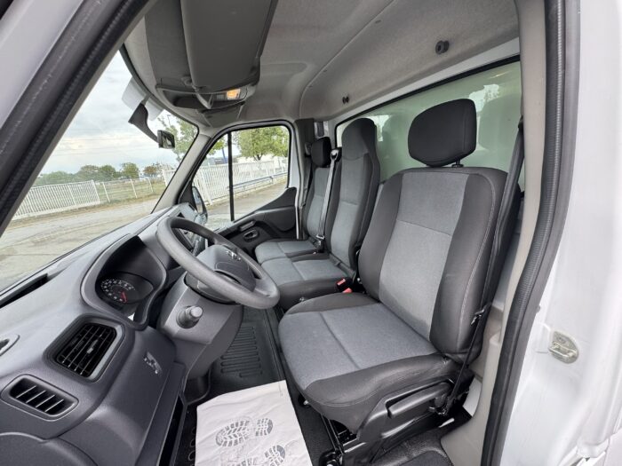 Nissan interstar - Image 11
