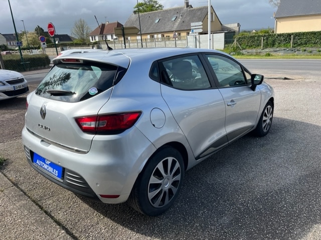 Renault clio - Image 6