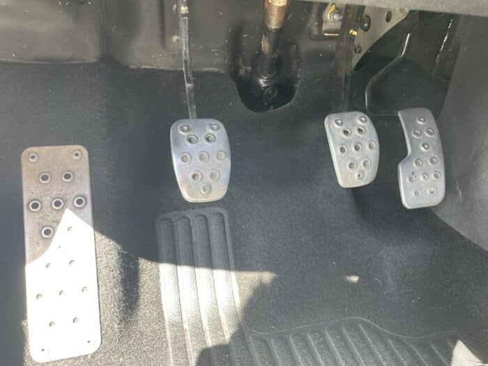 Renault CLIO 3 2.0L 197CH RS PACK LUXE 3 PORTES - Image 25