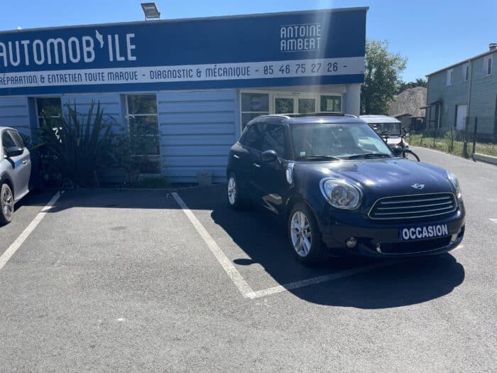 Mini Countryman 1.6i 122ch Cooper Pack Chili - Image 1