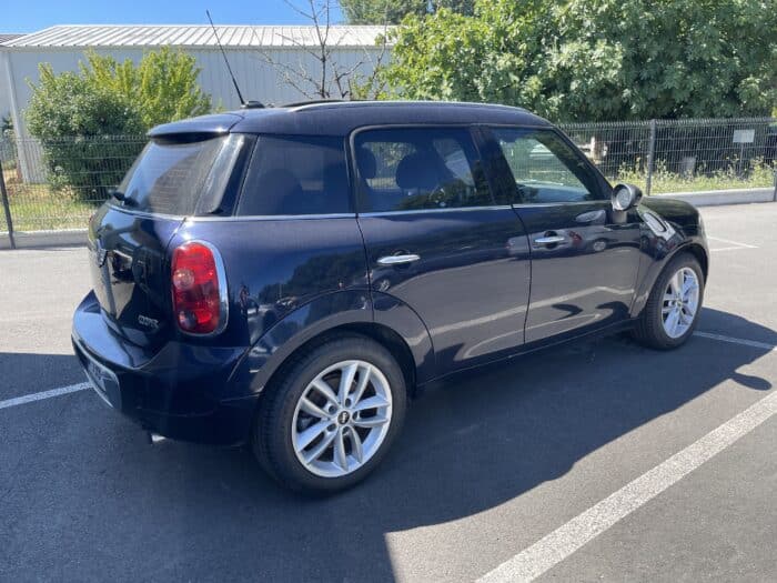 Mini Countryman 1.6i 122ch Cooper Pack Chili - Image 23