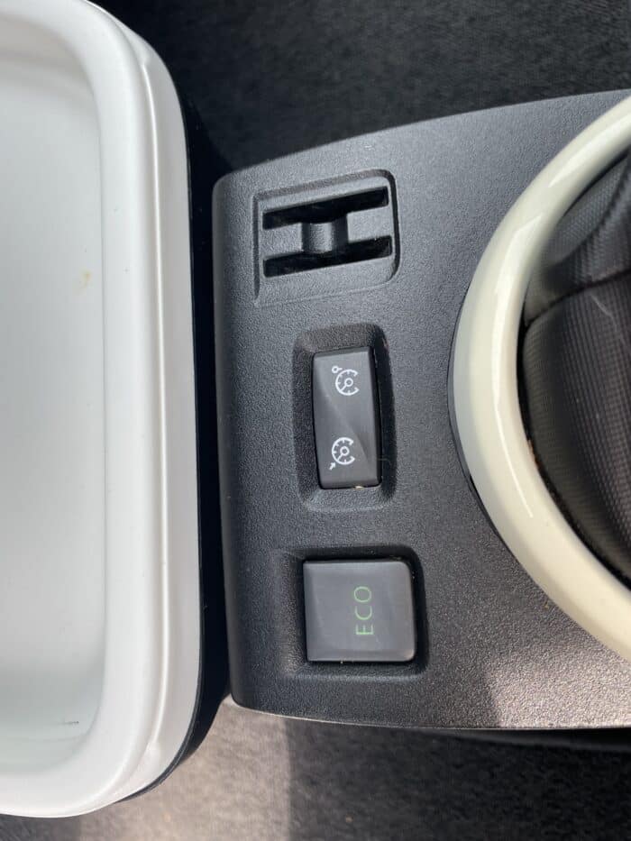 Renault Twingo 3 TCE 90CH INTENS 5 Portes - Image 10