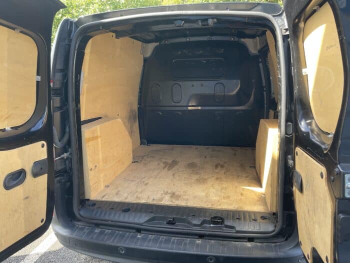 Renault Kangoo 1.5 DCI 90ch Fourgon Boite mécanique 6 rapports - Image 20