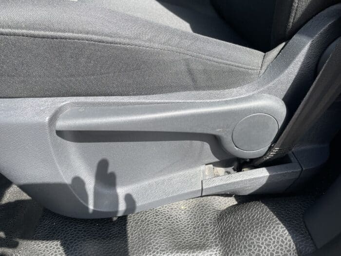 Renault Kangoo 1.5 DCI 90ch Fourgon Boite mécanique 6 rapports - Image 24