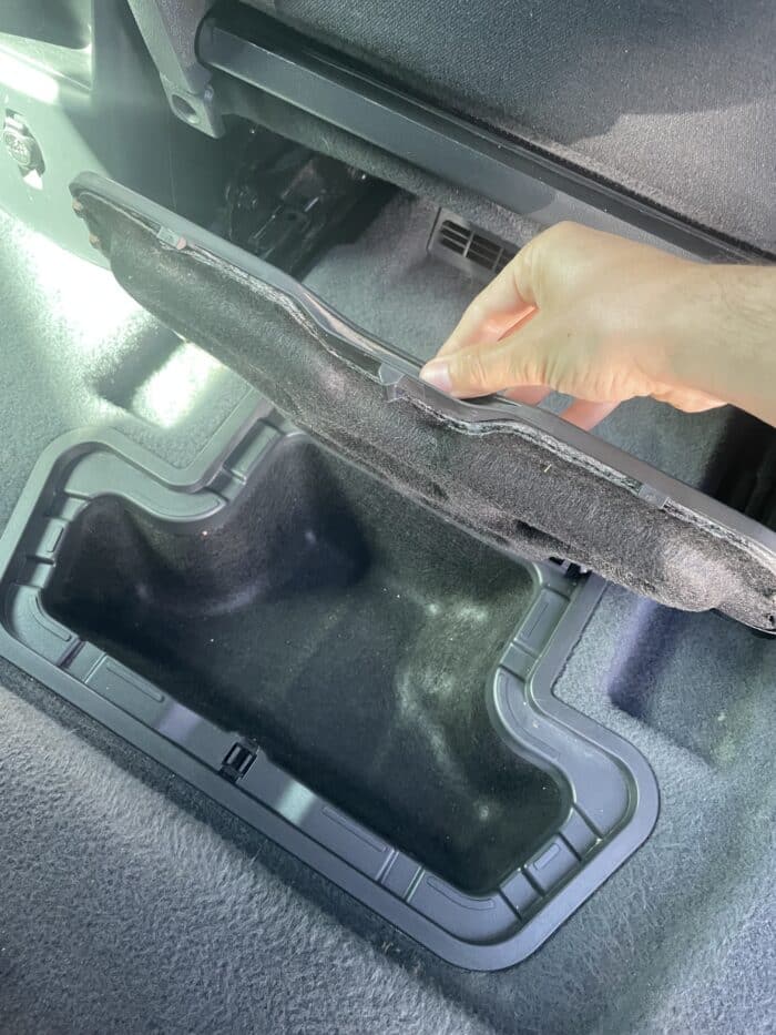 Peugeot 5008 Phase 2 1.6 BlueHDI 120ch Active Boite mécanique 6 vitesses - Image 24