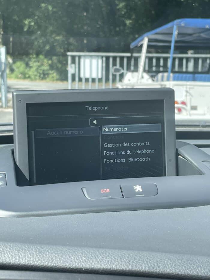 Peugeot 5008 Phase 2 1.6 BlueHDI 120ch Active Boite mécanique 6 vitesses - Image 17