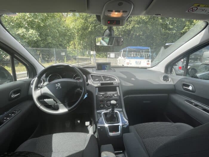 Peugeot 5008 Phase 2 1.6 BlueHDI 120ch Active Boite mécanique 6 vitesses - Image 3